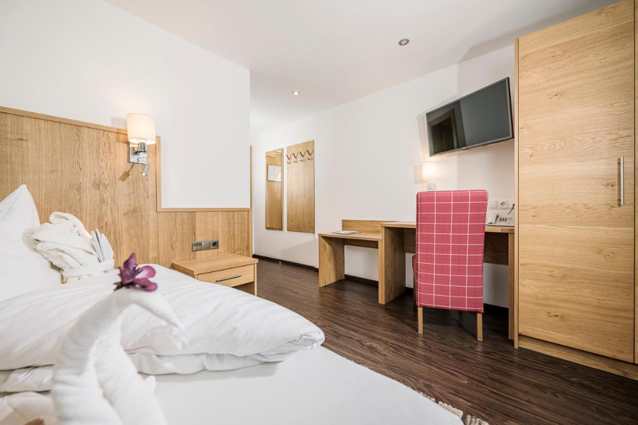Hotel Kirchlerhof 턱스 외부 사진